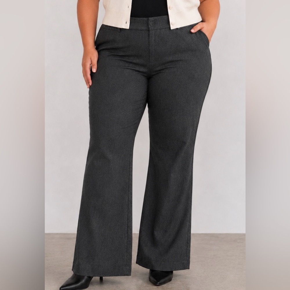 NWT URBAN OUTFITTERS‎ Women's Plus Wide Flare Leg Pants Gray Sz 16